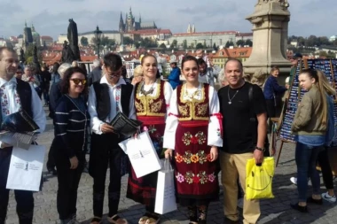 Promocija Beograda na Karlovom mostu