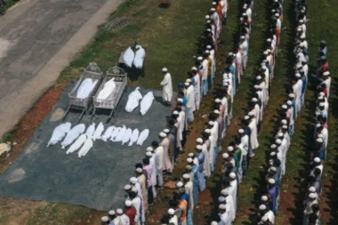 MJANMAR: Prevrnuo se brod, na desetine mrtvih