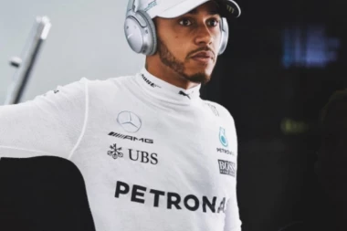 MALEZIJA: Hamiltonu pol pozicija