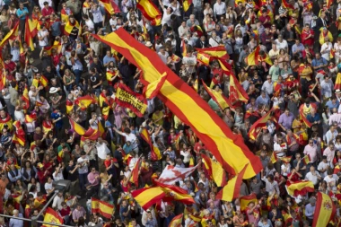 ŠPANIJA ide na IZBORE uprkos stravičnim brojkama, a SRPSKU VLAST kritikuju zbog te odluke! GDE JE SZS SAD?