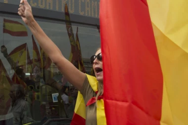 Španija bira: Evo ko ima najveće šanse da pobedi na parlamentarnim izborima