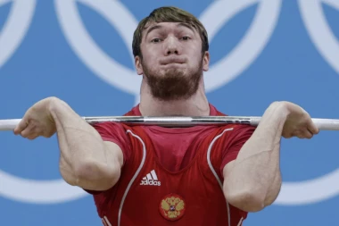 BAĆUŠKE U ŠOKU: Međunarodna federacija za dizanje tegova potvrdila suspenziju Rusije
