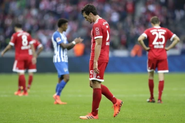 NI PROMENA TRENERA NE POMAŽE: Bajern vodio 2:0, pa remizirao sa Hertom