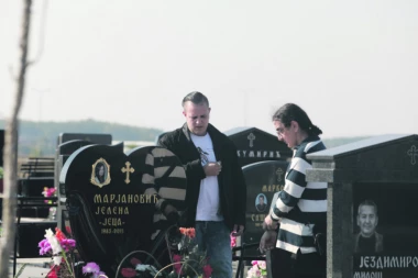 MARJANOVIĆI ZGRTALI PARE NA RAČUN BOLESNIH: Političari i pevači plaćaju advokate Zoranu!