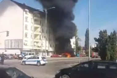 (VIDEO) GORI BANJALUKA: Jaka eksplozija, ima povređenih!