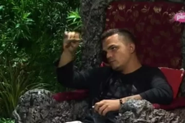 SANJA ORALNO ZADOVOLJAVALA BANETA!?