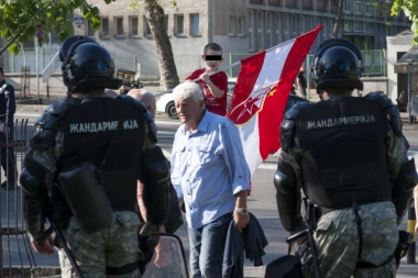 KO ĆE DA NAS ČUVA? Uhapšena dva pripadnika Žandarmerije zbog tuče!