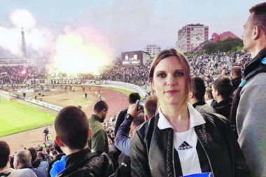 Portugalka luda za Partizanom i Srbijom: PALILA SAM NATO ZASTAVE!
