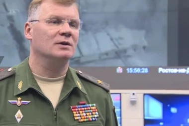 RUSI RASKRINKALI ZAVERU LONDONA: Britanci prisilili bele šlemove da izrežiraju hemijski napad