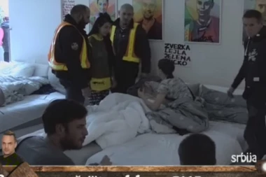 KO JE JAČI: Anđela Veštica odmerila snagu sa Radom!