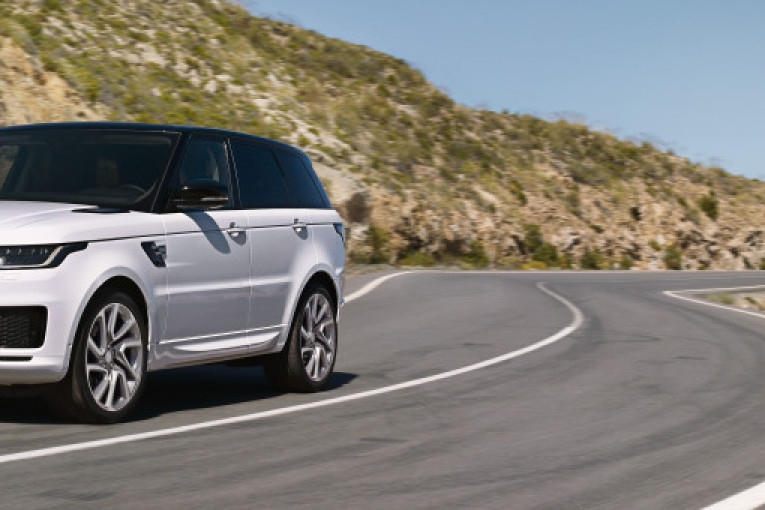 Benzinski agregat i elektromotor zajedno daju 404 KS