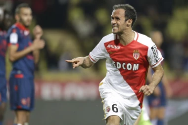 PORTUGALAC UTAJIO POREZ: Bivši fudbaler Reala osuđen na zatvorsku kaznu