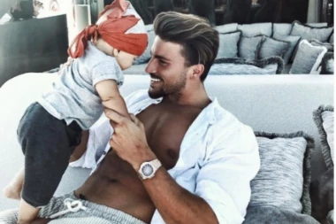 (FOTO) SEKSI TATA: Zbog njega gori Instagram