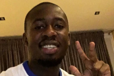 (VIDEO) Brat Mamadu Mbođ ne zaboravlja Srbiju: Odvrnuo Šabana Šaulića, pa pružio podršku našem narodu!