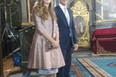STIŽE BEBA U KRALJEVSKU PORODICU KARAĐORĐEVIĆ!