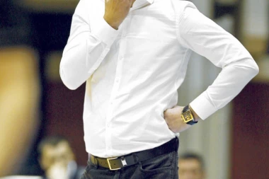 SRAMOTA: Huligani prefarbali lik košarkaša Gurovića na igralištu u Novom Sadu