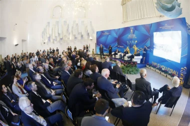 SRBI JURE MEDALJU U ITALIJI: Završnica SP za odbojkaše u Torinu