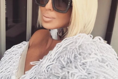 KARLEUŠA NAPALA RTS: Dosta ste na Evrovoziju slali anonimuse!