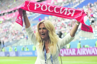 Ambasadorka Mundijala objavila provokativne fotke