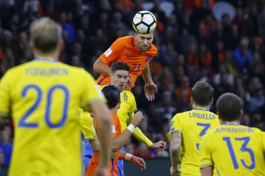 "Van Persi, Snajder, Roben, Van der Vart EGOM uništili Holandiju!"