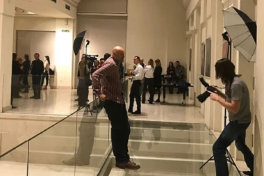 Erland Lu: Sledeća knjiga biće zabavna i mračna