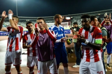 (FOTO) Crveno-beli u Nišu sipali gorivo za Arsenal!