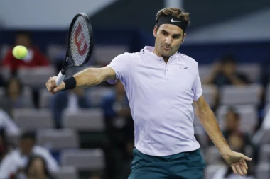 SVE SE VRTI OKO NOVCA Federer: Igramo duže jer su nagrade na turnirima sve veće