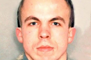 (FOTO) SAMO ZA ONE SA JAKIM ŽELUCEM: Ovo su najjezivije ubice i pedofili u Srbiji!