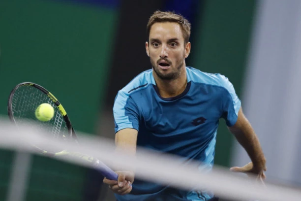 Troicki predao meč Sugiti u Puneu