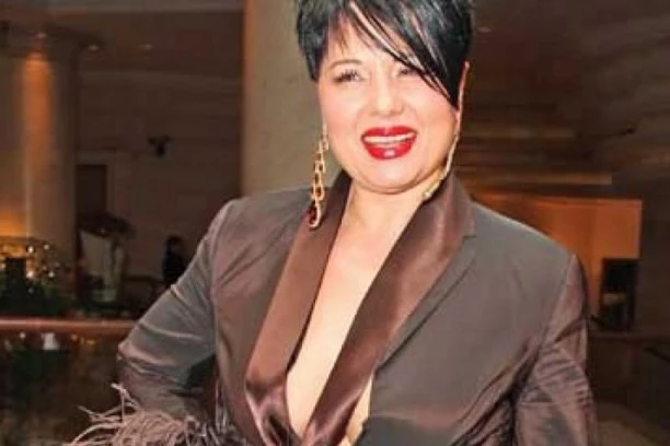 DVADESET GODINA NISAM IMALA OCA, A I SAD KAD GA IMAM, NISAM SIGURNA DA MI JE STVARNO TATA: Zlata Petrović otkrila nepoznate detalje iz svog života, pa priznala zašto ne veruje u LjUBAV!