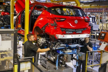 Posledica Bregzita - "Opel" gasi poslove u Britaniji