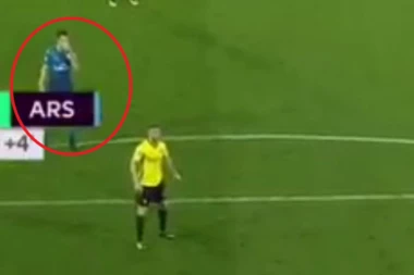 (VIDEO): Detalj zbog kog je Arsenal izgubio