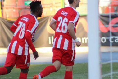 (VIDEO) ALBANCI SILNI: Skenderbeg demolirao Lušnju uoči dolaska Partizana