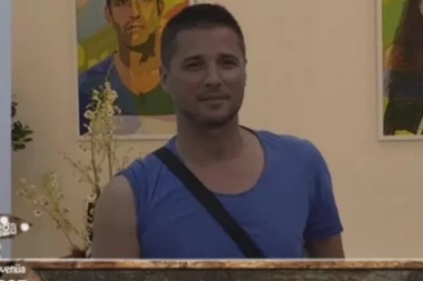 (FOTO) MARKO MILJKOVIĆ U PROVODU SA DVE BOMBE!