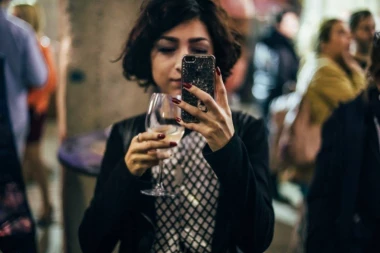 FABRIKA FOTOGRAFA 4: 49 umetnika na jednom mestu