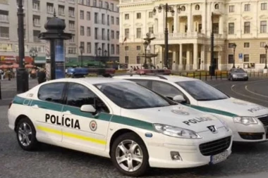 UHAPŠENI SRPSKI RADNICI U SLOVAČKOJ: Maltretirali ih i proterali bez dinara u džepu