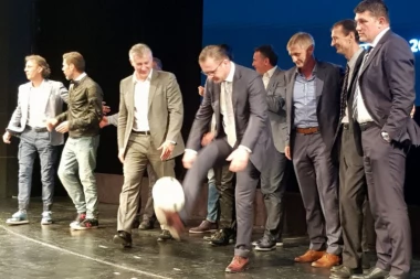 "Čileanci" ponovo na okupu: NAJJAČA GENERACIJA JUGOSLOVENSKOG FUDBALA ZAJEDNO U BEOGRADU!