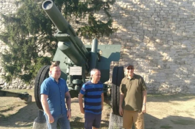 (FOTO) "Tobdžije" ispred topova: BG JE SUPER, ALI PLAŠIMO SE "DELIJA"!