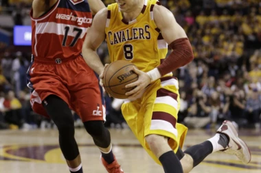 (VIDEO) VARNIČILO U BOSTONU: Delavedova napravio problem