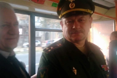 (FOTO) RUSKI OFICIR SE PROVOZAO GSP!