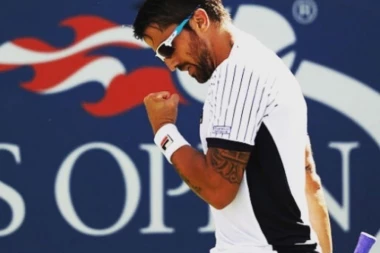 (FOTO) Janko promenio imidž!