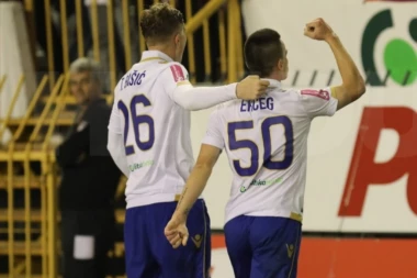 (VIDEO) POLJUD JE GOREO: Hajduk vodio protiv Dinama, pa na kraju izvukao bod u 94. minutu iz penala