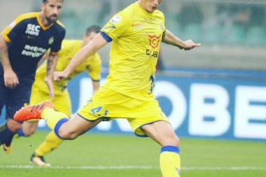 RASPUCANI STRELCI: U derbiju Verone pet golova