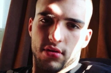 (FOTO) VELJKO RAŽNATOVIĆ POPIO PO GLAVI!