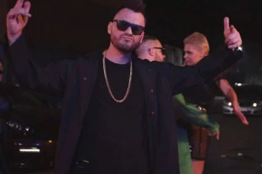 Vojke zabrinut za Saru!