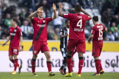 KUP NEMAČKE: Sigurne pobede Leverkuzena, Borusije, Šalkea, Ajntrahta....