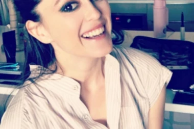 GLUMICA O BUŠU: Vaćario me je za guzu u prisustvu svoje žene!