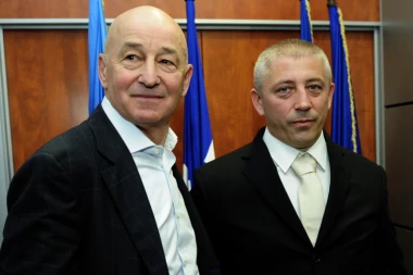 Muslin i Kokeza u četvrtak oči u oči