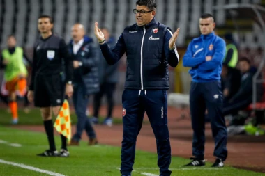 (VIDEO) MILOJEVIĆ HVALI IGRAČE: To su predobri momci koji mnogo vole Zvezdu