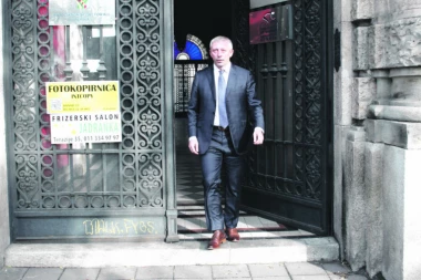 Muslin se bahati: NEĆU DA ZOVEM Savića, a ni Ljajića! Baš me briga, šta mi možete!